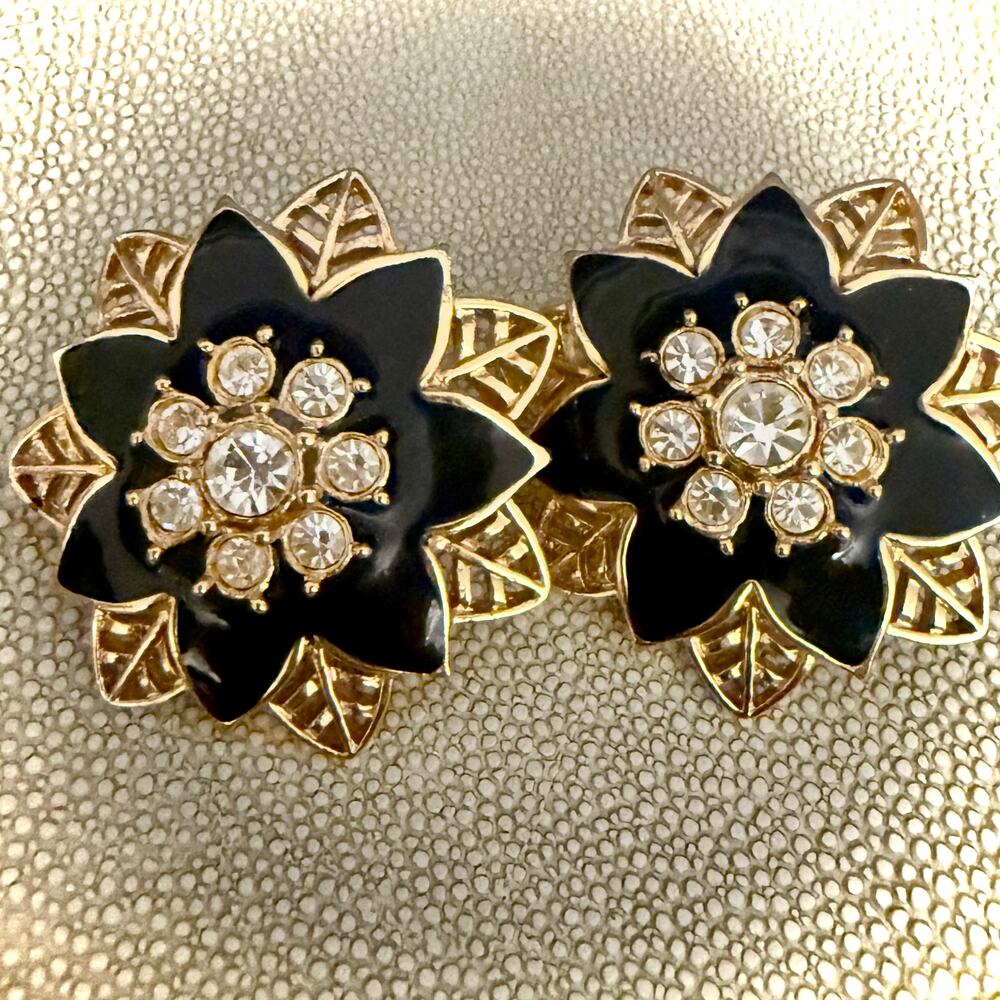 Vintage Avon 1993 Festive Sparkle Black Enamel Flower Statement Pierced Earrings